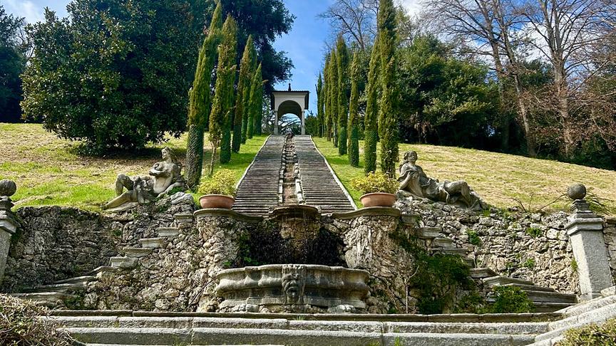 Im Bild: Villa Cicogna Mozzoni.