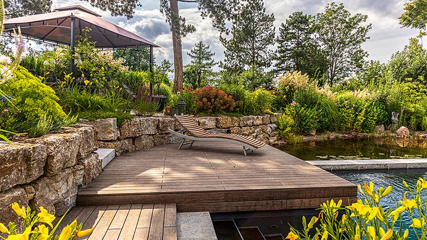 Die Draußen Daheim GmbH wurde 2026 zum Newcomer des Jahres gekürt. Auf dem Grundstück einer ehemaligen städtischen Wetterwarte schuf sie eine Oase der Lebensfreude.