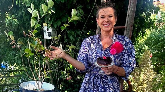 © Foto: Uschi Zezelitsch Aronia-Superwoman-Kuchen