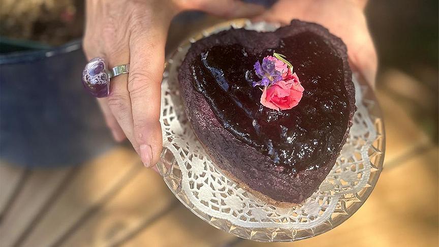 © Foto: Uschi Zezelitsch Aronia-Superwoman-Kuchen