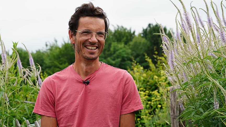 Einblick in den Gastgarten