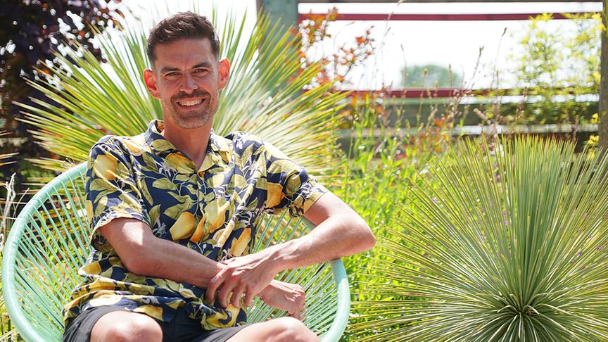 "Lotto 6 aus 45"-Moderator und Gartenjournalist Ralph Huber-Blechinger zeigt seinen Garten.
