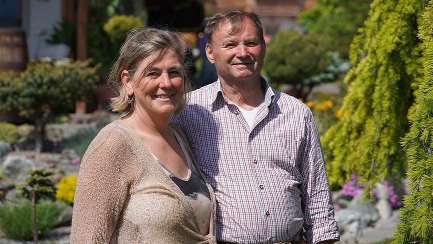 Im alpinen Garten von Christine und Josef Riedmann.