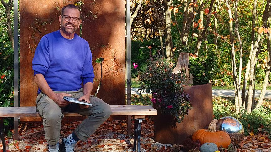© Foto: Natur im Garten/ Leopold Mayrhofer Karl Ploberger am Set von "Natur im Garten"