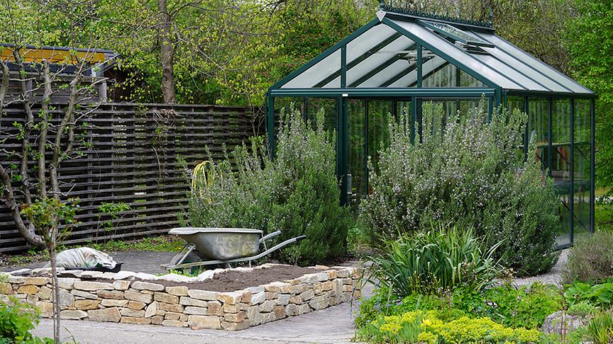 © Natur im Garten/ Leoplod Mayrhofer Die Gärtnerinnen der Garten Tulln legen einen Kraut- und Rüben-Garten an