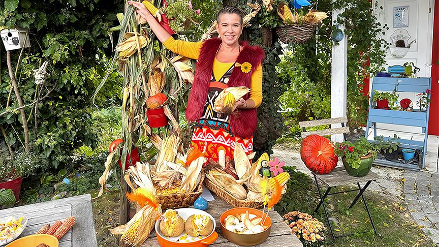 © Foto: Uschi Zezelitsch Uschi stellt den Mais vor