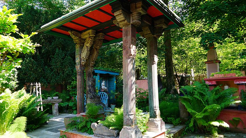 Der Garten von Gabriele und Franz Hochreiter ist asiatisch inspiriert.