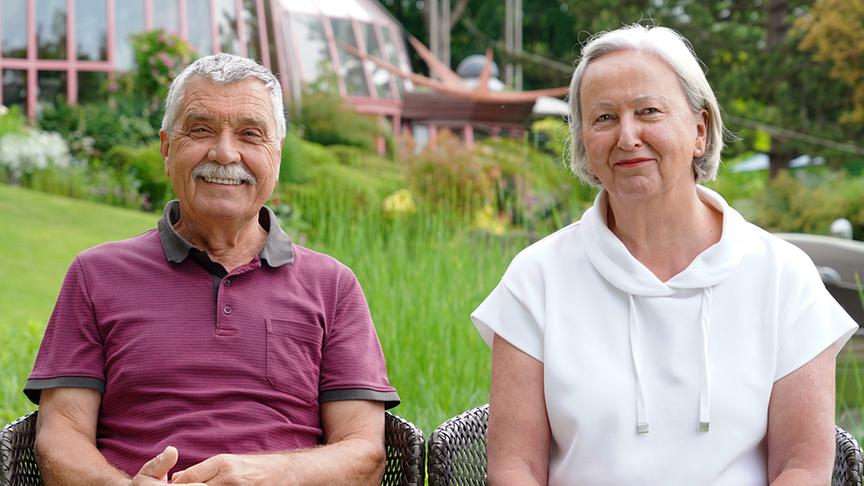 Marianne und Alfred Messner haben sich mit ihrem Garten in Dietach bei Steyr einen Traum erfüllt.