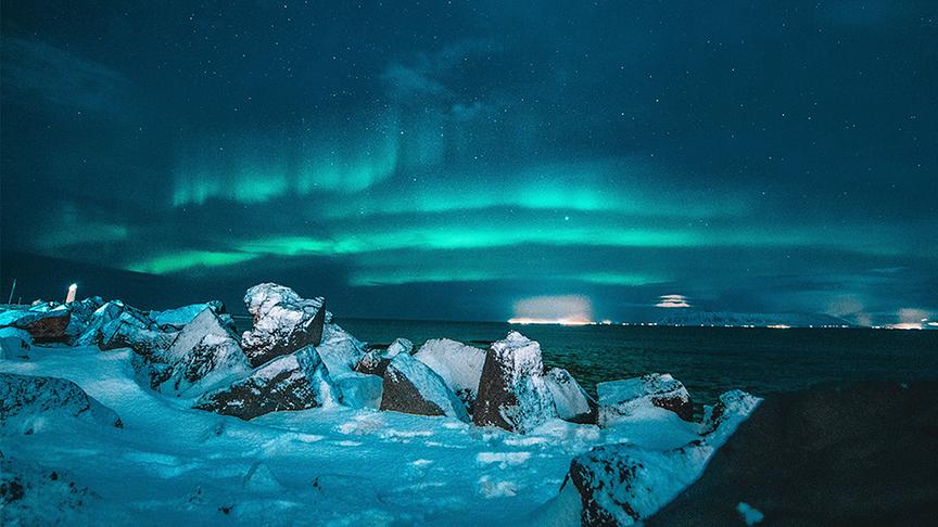 In Island haben Sie von September bis April gute Chancen, die Nordlichter (Aurora Borealis) zu sehen.