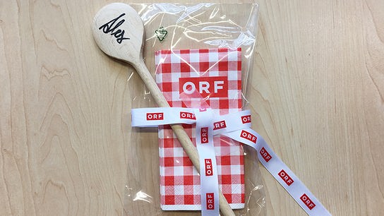 © ORF extra Signierte Kochlöffel von Andi & Alex.