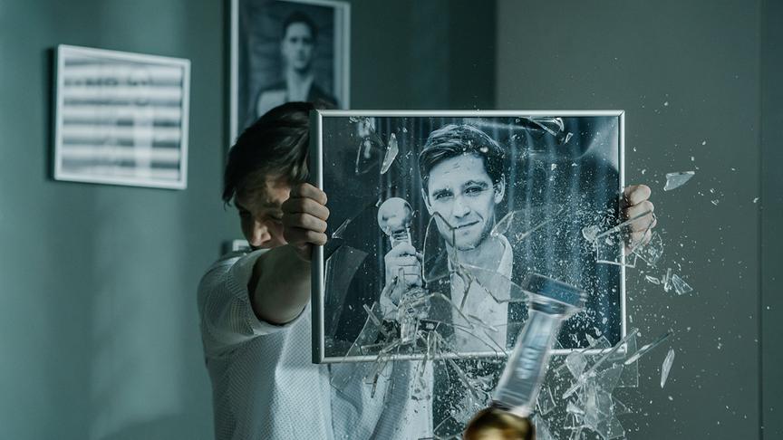 Im Bild: Jonas Nay (Lars Bogenius).