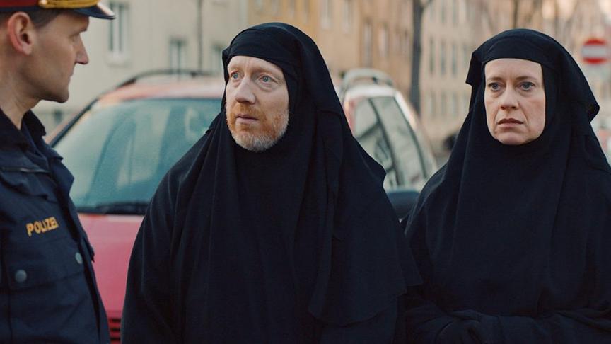 © www.monafilm.tv