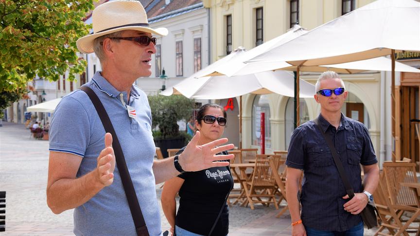 © ORF extra/Heidi Simbürger Fußgängerzone Eisenstadt.