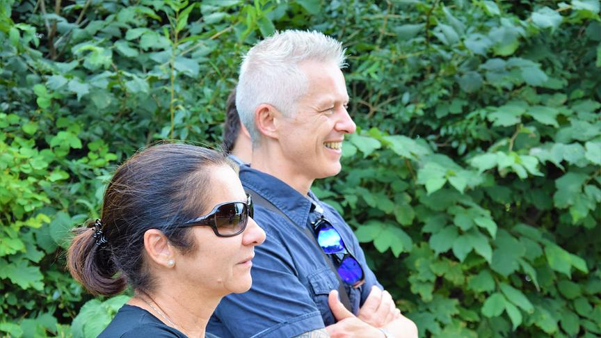 © ORF extra/Heidi Simbürger Gewinner Herr Reithofer mit seiner Begleitung Sarah.