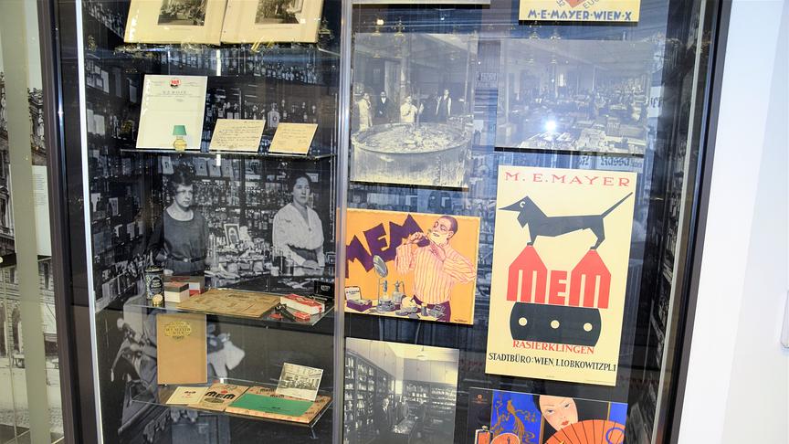 © ORF extra Fragmente einer vergessenen Erfolgsgeschichte-die eleganten Parfümerien M.E. Mayers