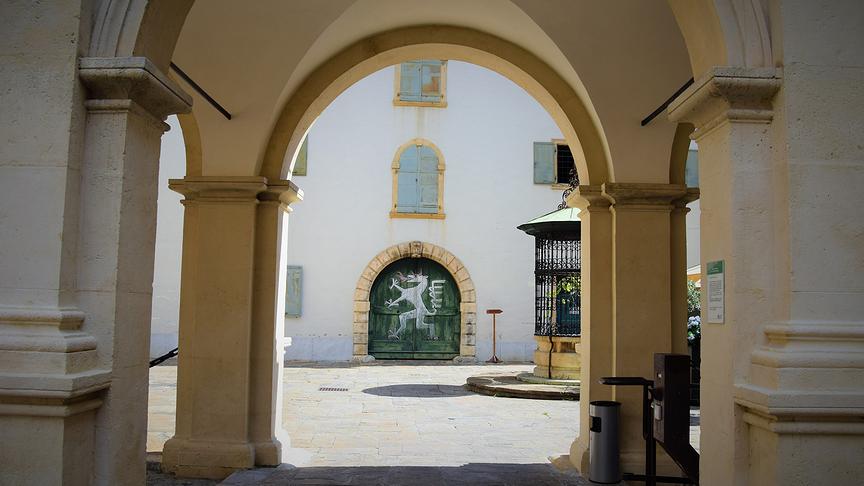 Arkadenhof des Landhauses