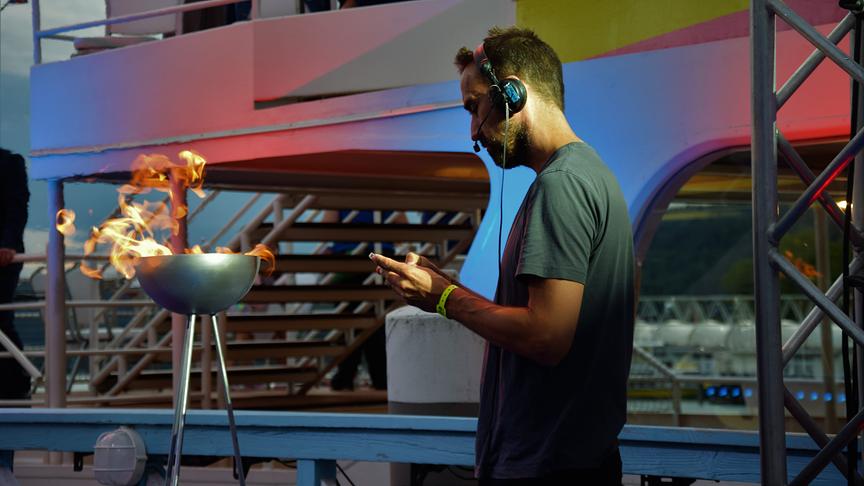 Vorbereitung für den Auftritt von Jeanette Biedermann.