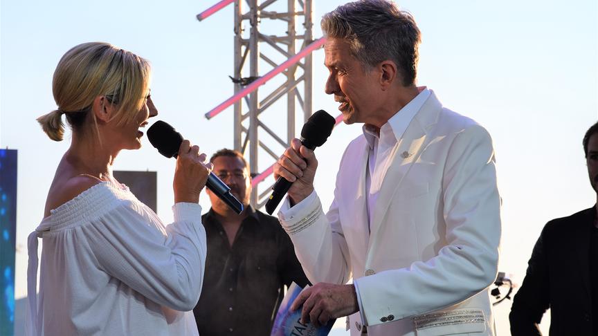 Alfons Haider mit Tanja Lasch vor ihrem Auftritt.