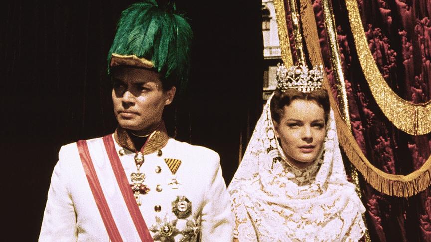 Im Bild: Karlheinz Böhm, Romy Schneider.