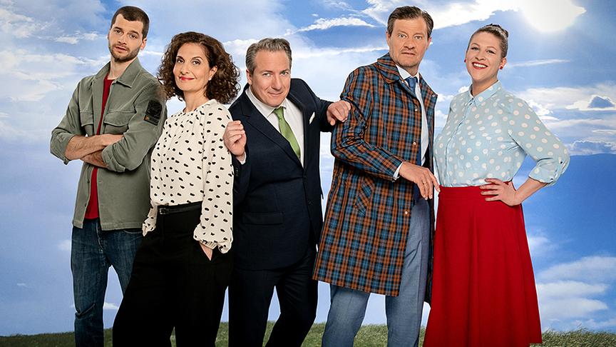 © ORF/Martin Beisteiner Im Bild (v.li.): Aaron Karl (Lukas), Proschat Madani (Tilia), Robert Palfrader (Otto), Harald Windisch (Karl), Selina Graf (Conny).