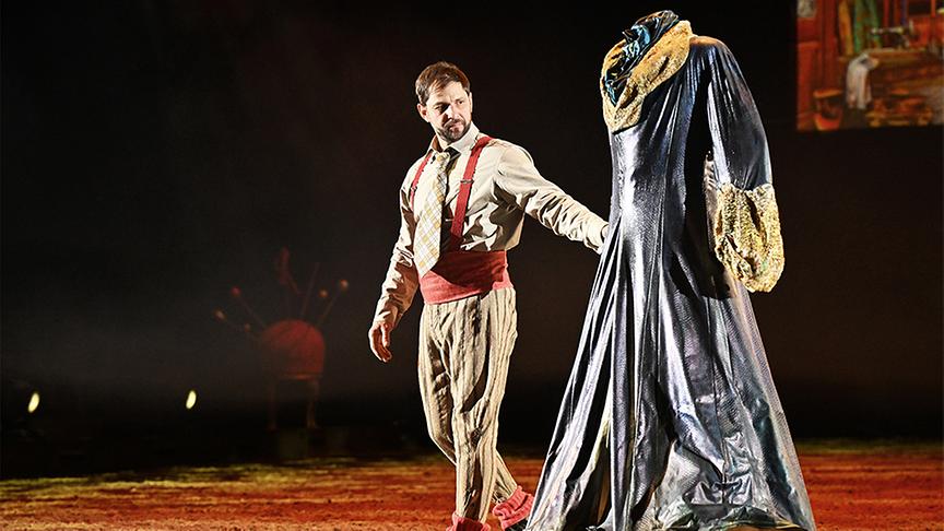 © Foto: mondwind.com Ausschnitt aus der Pferdeshow "Mondwind"