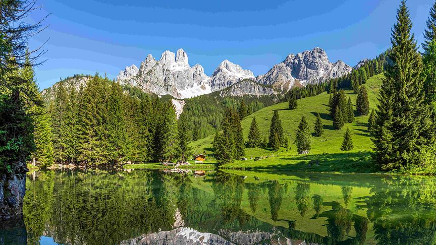 Almsee, im Hintergrund die Bischofsmütze