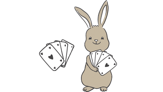 Gezeichneter Osterhase mit Spielkarten-Set