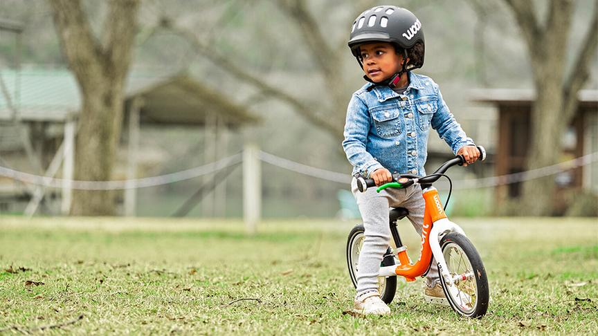 © woom Unterwegs mit einem Fahrrad von woom