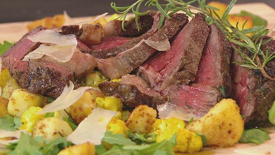 Andi & Alex: Bistecca Fiorentina mit Ofenkarfiol, Rucola und Rosmarinkartoffeln