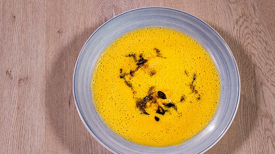 © Interspot Orientalische Kürbissuppe