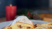 Apfel-Topfenstollen