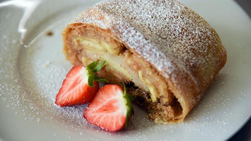 Apfel-Rahm Strudel 