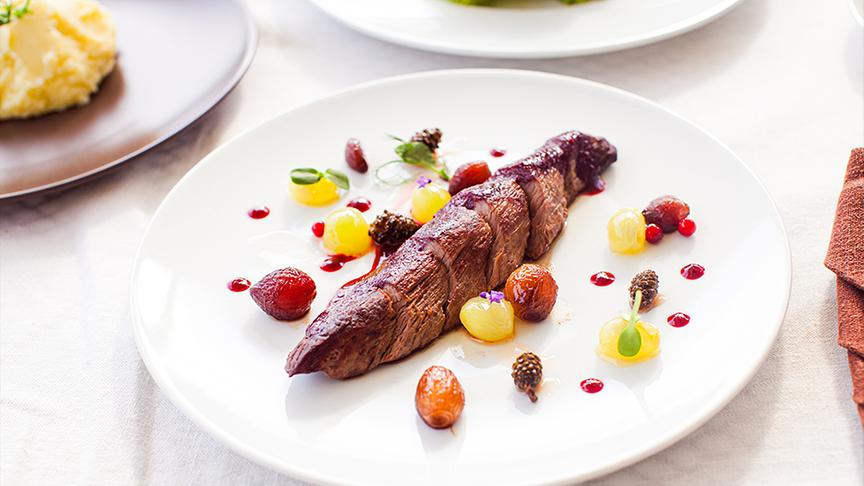 © Foto: Colourbox (Beispielfoto) Gebratener Rehrücken