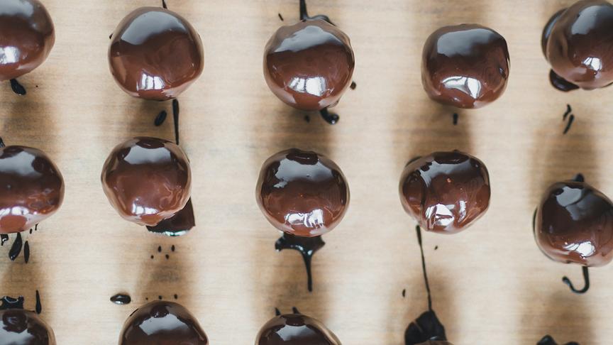 © Unsplash (Beispielfoto) Schokoladenmousse-Trüffel