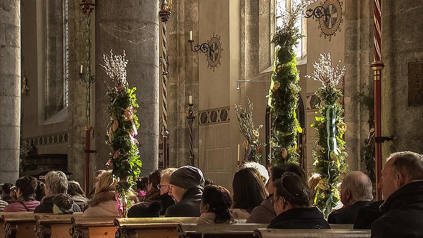 Im Bild: Messe am Palmsonntag.