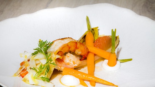 Karotten-Chicorée-Zitrus-Salat & Garnelen