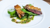 Entrecôte Strindberg mit Rucola-Strangalan-Salat