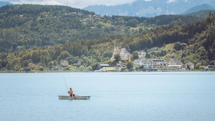 © Foto: Simeon Baker Angler am Wörthersee.