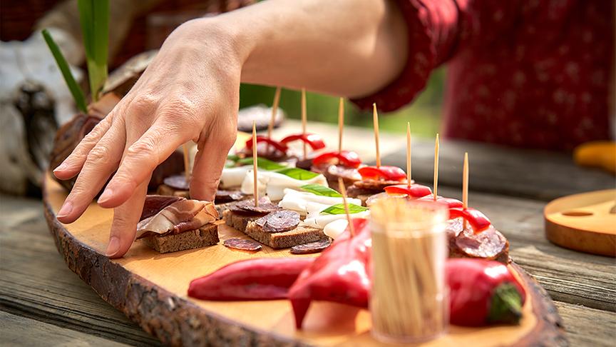 © Christian Vogel Brettljause