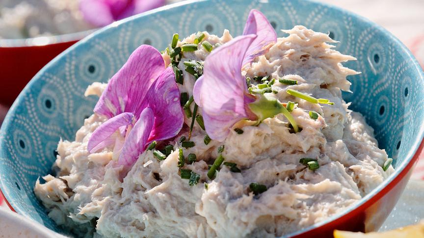 Clogher Head Fischplatte mit irischem Starkbier-Schwarzbrot