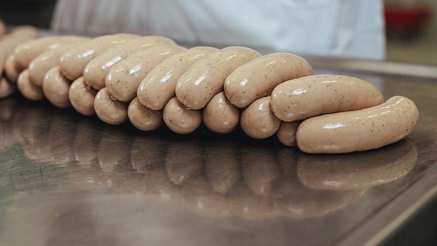 © Simeon Baker Die klassische Weißwurst besteht aus Kalb- oder Schweinefleisch.