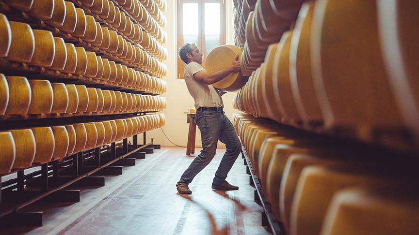 Silvia Schneider bei Ilippo Peveri.