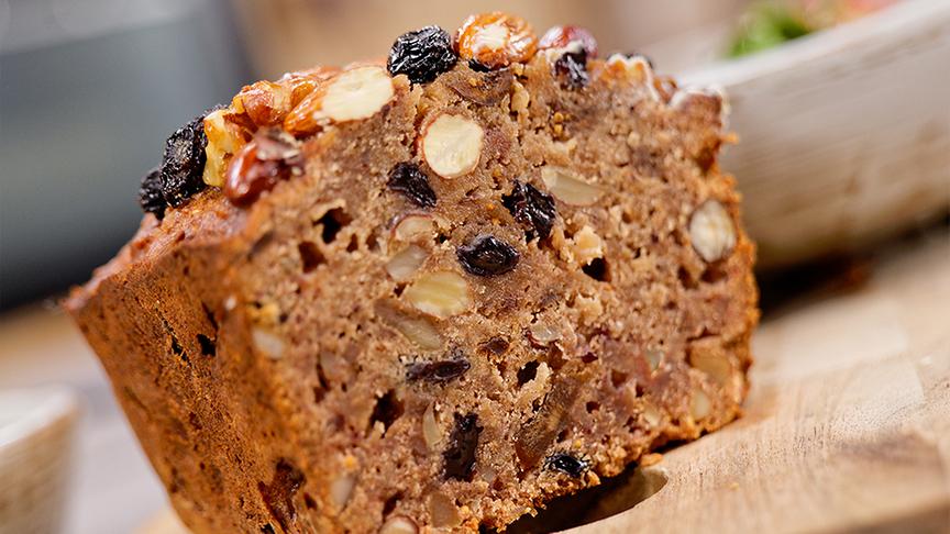 Frucht-Nuss-Kuchen