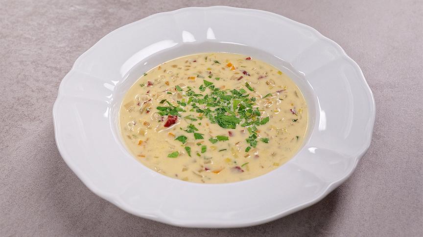 Gerstensuppe mit Bündner Fleisch