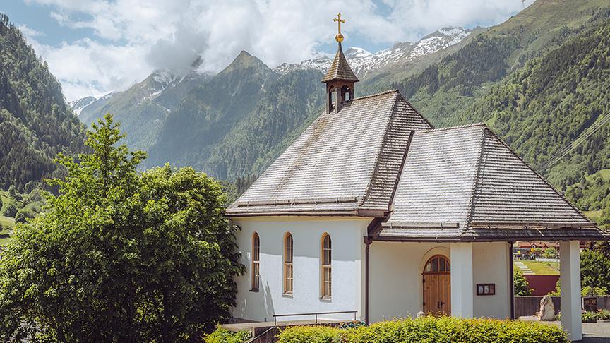 © Foto: Simeon Baker Silvia Schneider zu Besuch bei Günther Katschner.