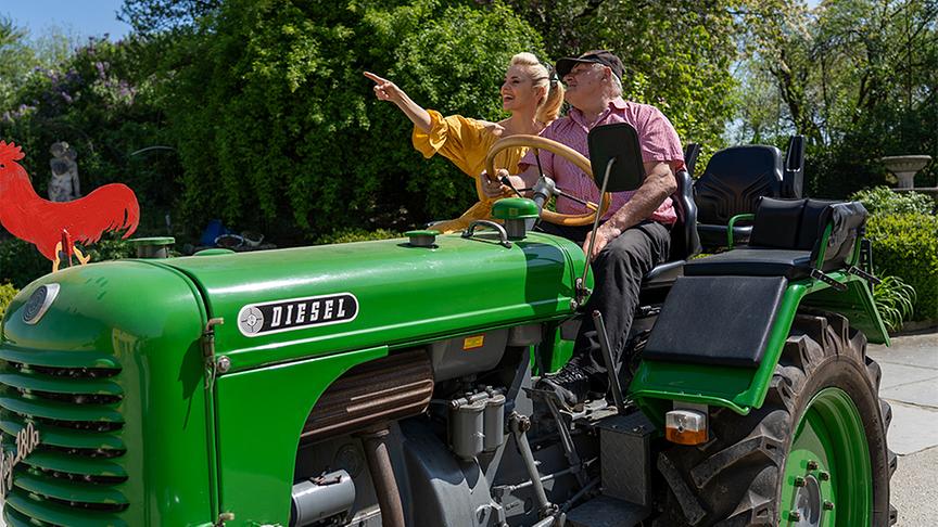 © ORF/ Silvia Schneider GmbH/ Dominik Grüner Silvia besucht Rosa Gumplmayr (Freilandeier Gumplmayr).