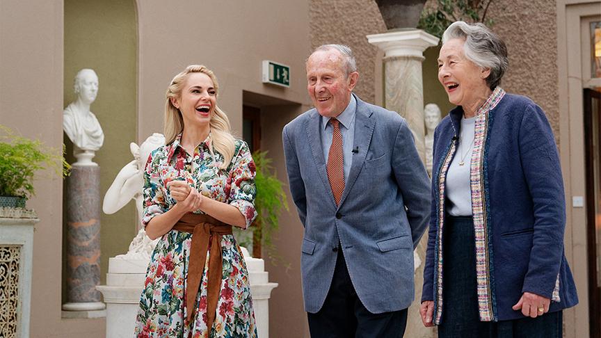 Silvia zu Besuch auf Kilruddery Castle - im Bild mit Earl Jack (Graf) und Countess Xenia (Gräfin) of Meath