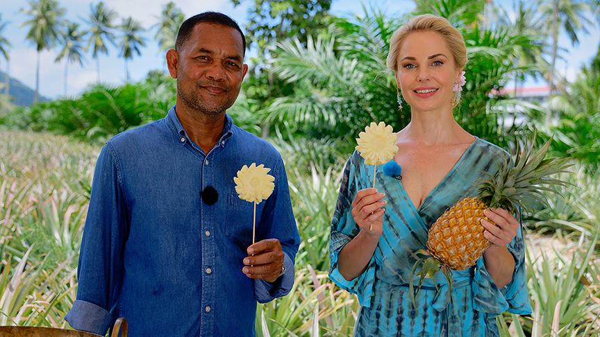 © ORF/ Silvia Schneider GmbH Silvia besucht die Bang Rong Community und ihre Ananasfarm.