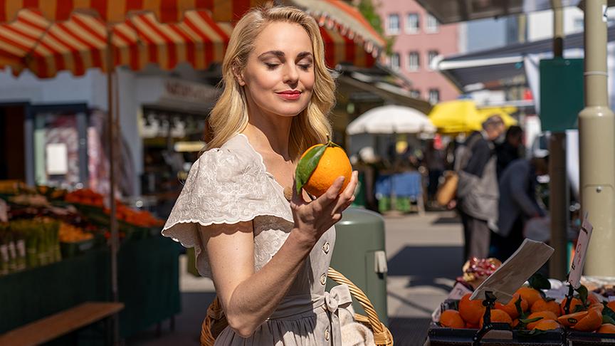 © ORF/Silvia Schneider GmbH/Dominik Grüner Silvia besucht den Südbahnhofmarkt in Linz.