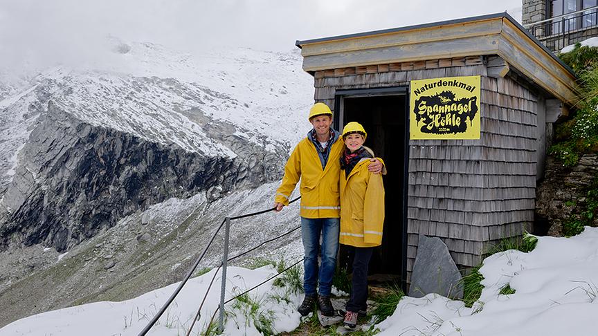© ORF/ Silvia Schneider GmbH/ Juraj Melicher Silvia erkundet die Spannangelhöhle.